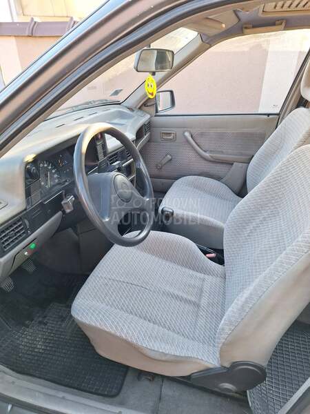 Opel Kadett 