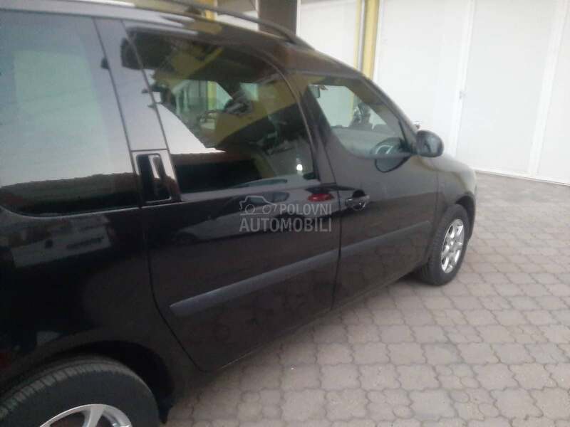 Škoda Roomster ch