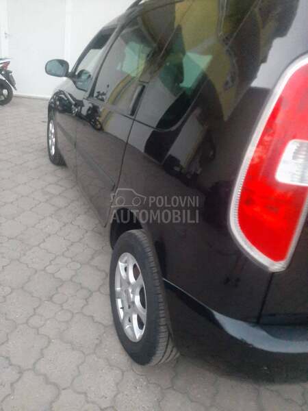 Škoda Roomster ch