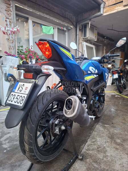 Suzuki Gsx s 125