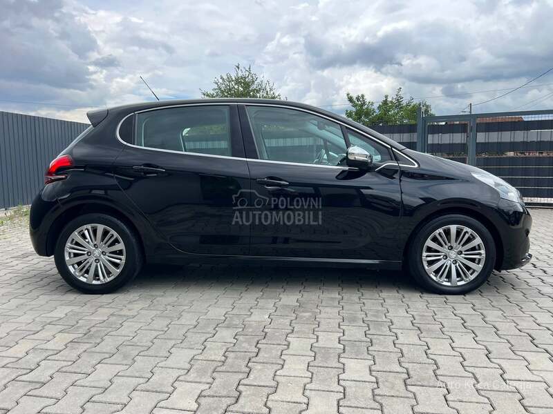 Peugeot 208 1.5 Hdi allure