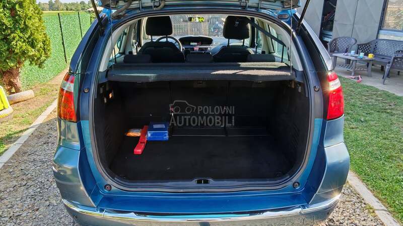 Citroen C4 Picasso 1.6 eHDI N A V I