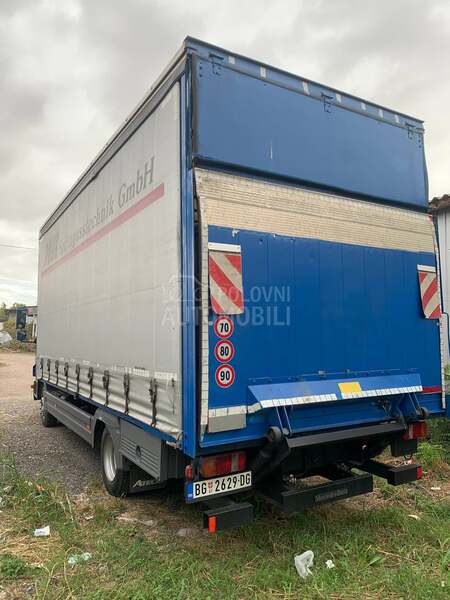 Mercedes Benz atego 822