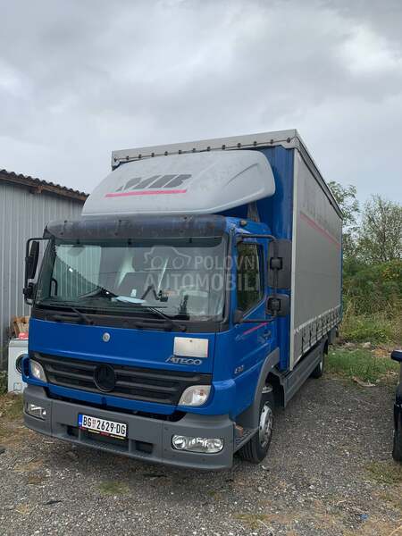 Mercedes Benz atego 822