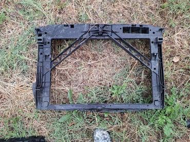 Vezni lim Prsa za Škoda Rapid od 2013. do 2020. god.