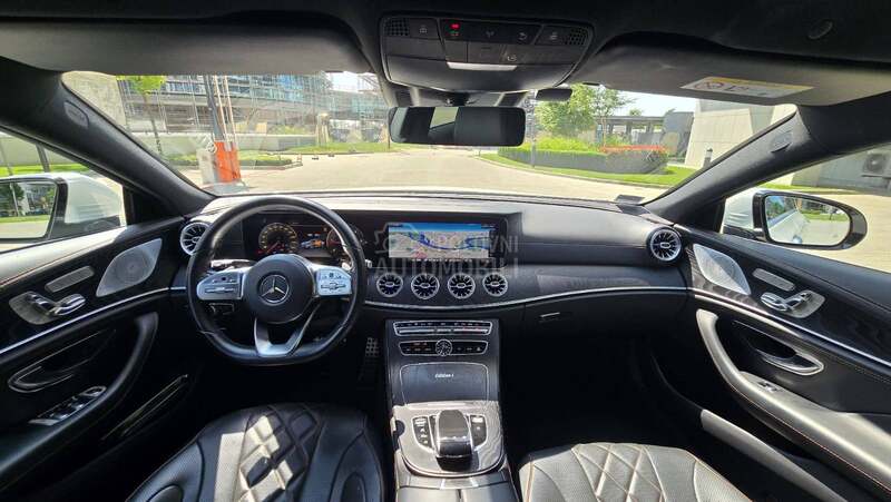 Mercedes Benz CLS 300 Edition 1