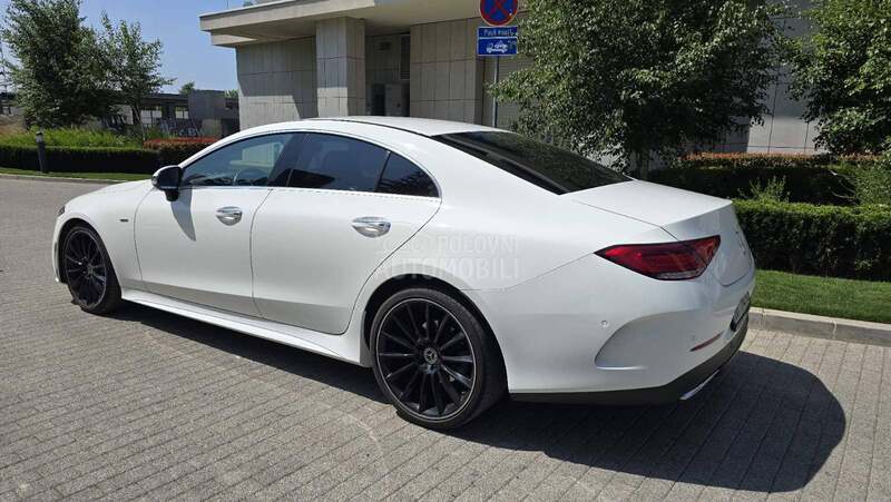 Mercedes Benz CLS 300 Edition 1