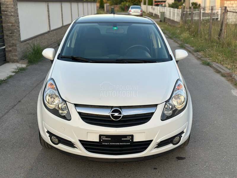 Opel Corsa D 1.4  OPC line