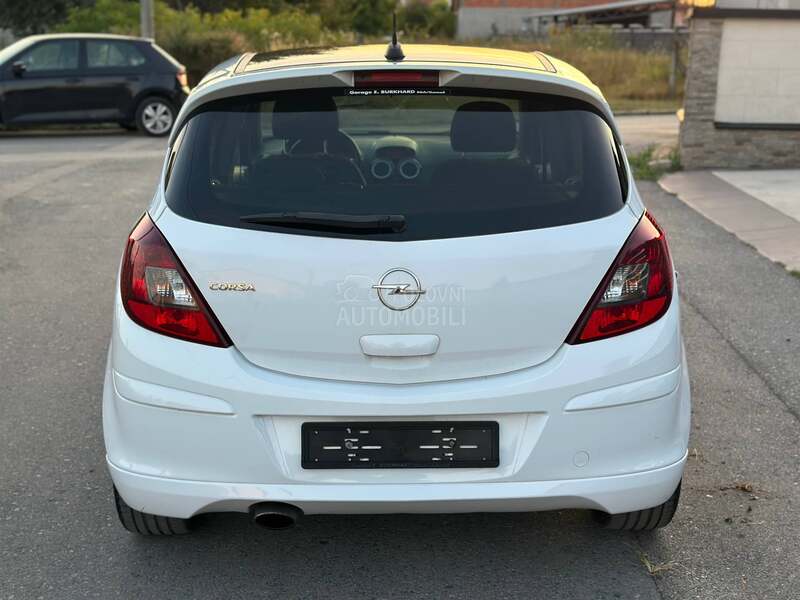 Opel Corsa D 1.4  OPC line