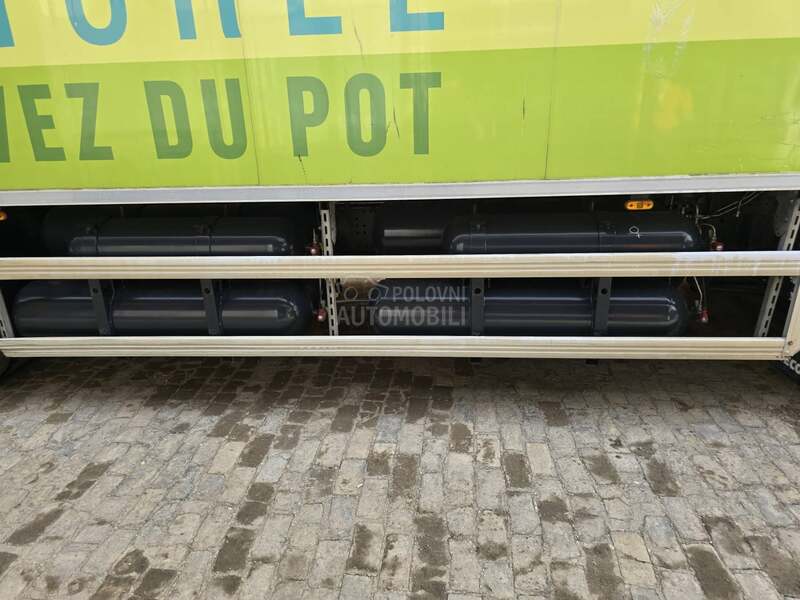 Iveco STRALIS330