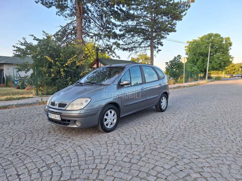 Renault Scenic 1.9 DCI