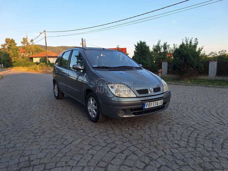 Renault Scenic 1.9 DCI