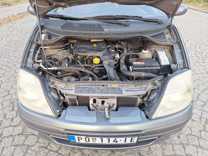 Renault Scenic 1.9 DCI