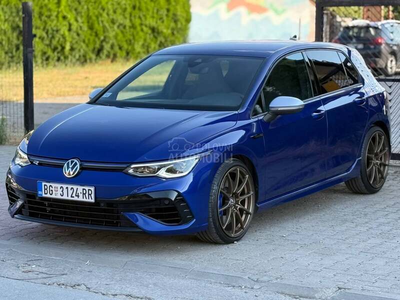 Volkswagen Golf 8 R/AKRAPOVIC/IQ/VIRT