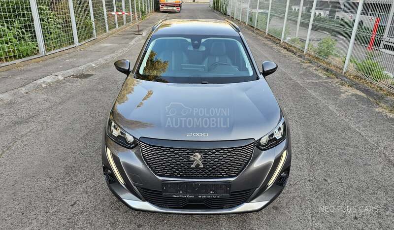 Peugeot 2008 ALLURE / VIRTUAL
