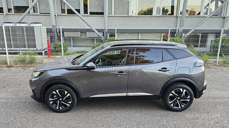 Peugeot 2008 ALLURE / VIRTUAL