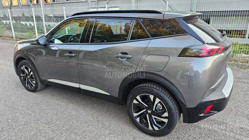 Peugeot 2008 ALLURE / VIRTUAL