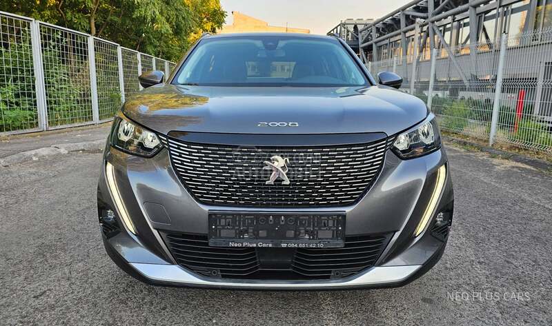 Peugeot 2008 ALLURE / VIRTUAL