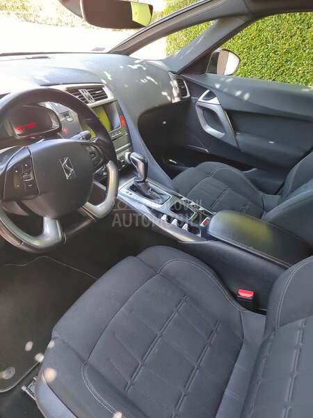 DS 5 
