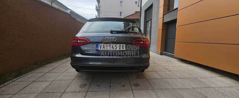 Audi A4 1.8 TFSI S-lin
