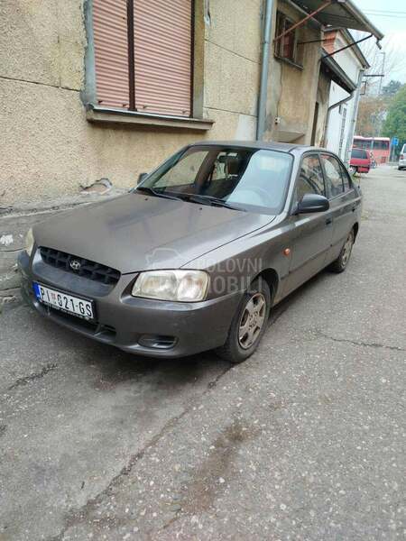 Hyundai Accent 1.5