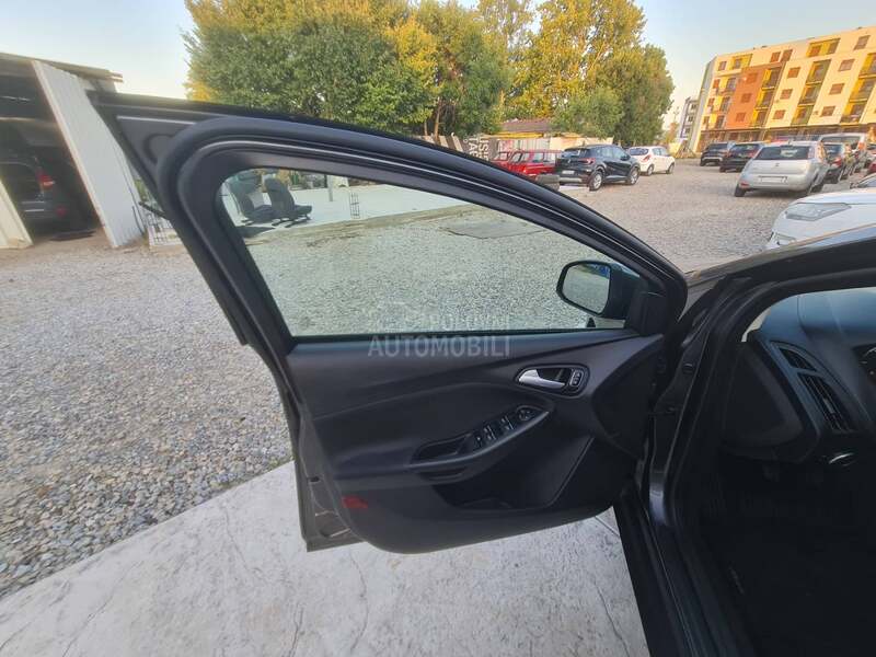 Ford Focus 1.5 tdci N/a/v/i