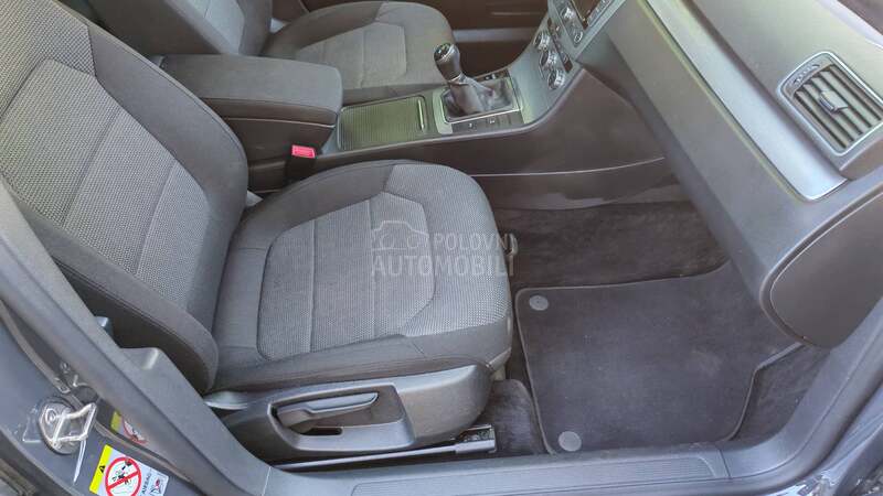 Volkswagen Passat B7 2.0 TDI