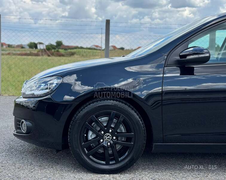Volkswagen Golf 6 1.6 TDI / LED / XEN