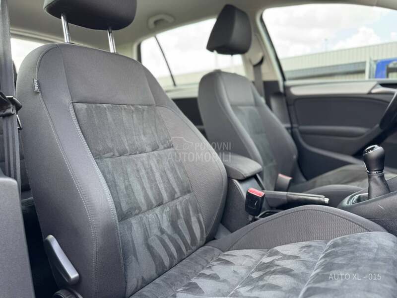 Volkswagen Golf 6 1.6 TDI / LED / XEN