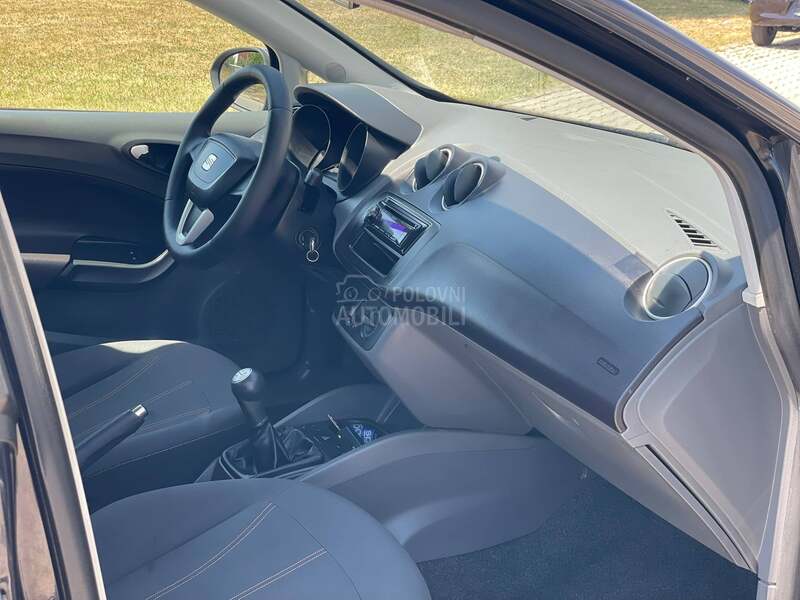 Seat Ibiza 2011 NOVA