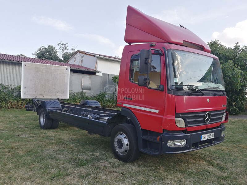 Mercedes Benz ATEGO 1318 SA SANDUKOM