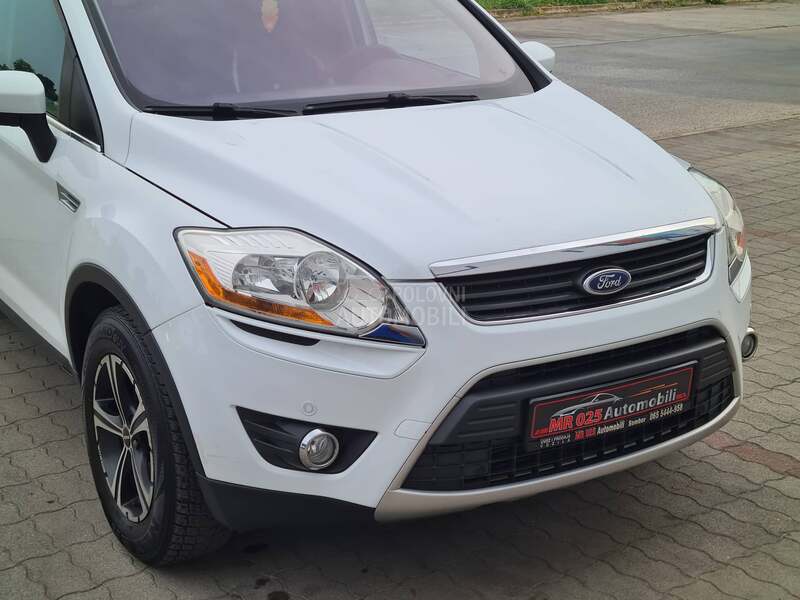 Ford Kuga 2.0tdci 4x4 TITANIUM