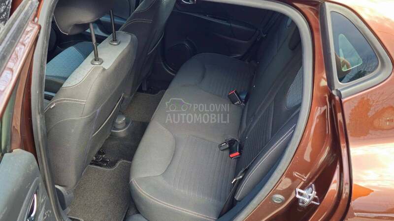 Renault Clio 1.2/A U T O M A T