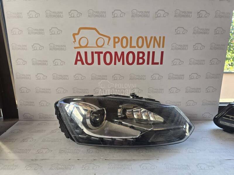 Desni xenon led far R6