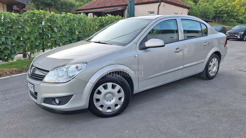Opel Astra H ENJOY