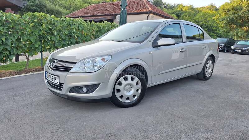 Opel Astra H ENJOY