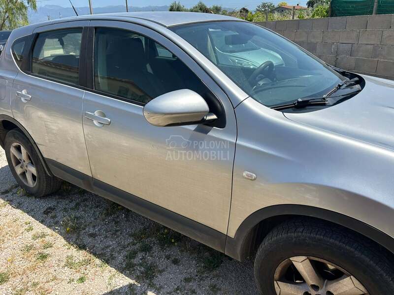 Nissan Qashqai 1.6 G A S