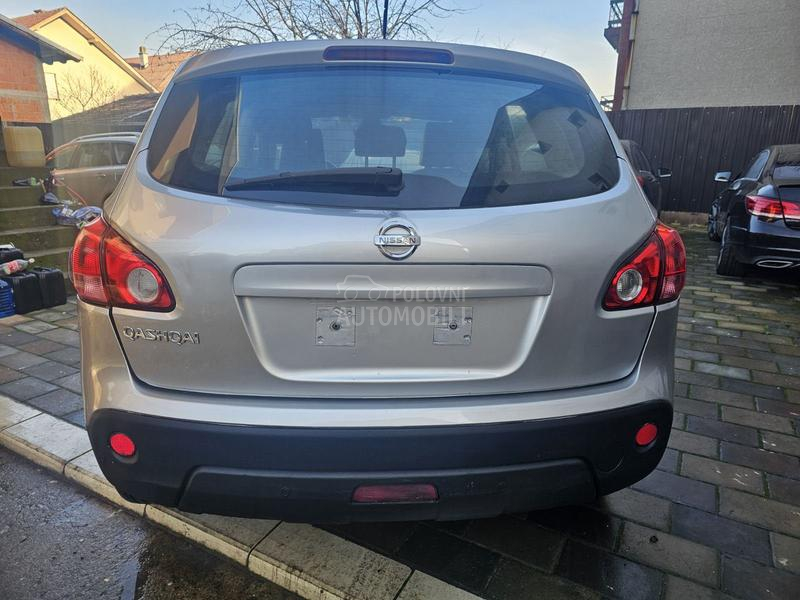 Nissan Qashqai 1.6 G A S