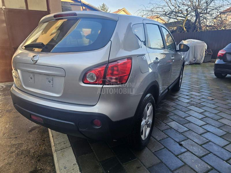 Nissan Qashqai 1.6 G A S