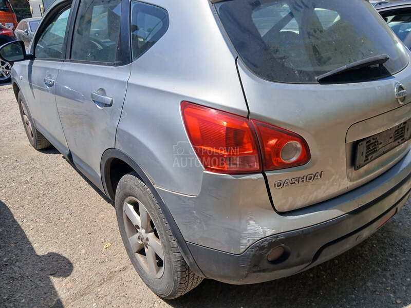 Nissan Qashqai 1.6 G A S
