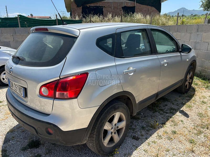 Nissan Qashqai 1.6 G A S