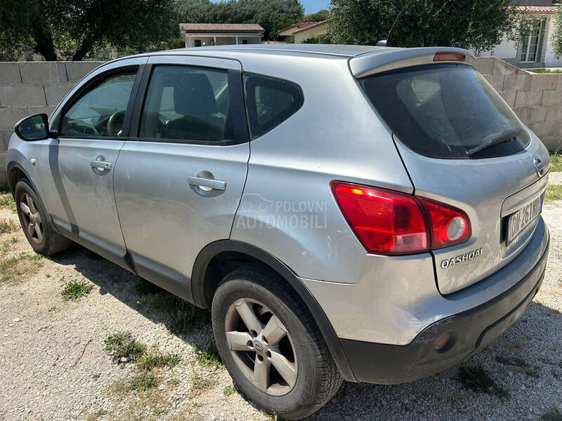 Nissan Qashqai 1.6 G A S