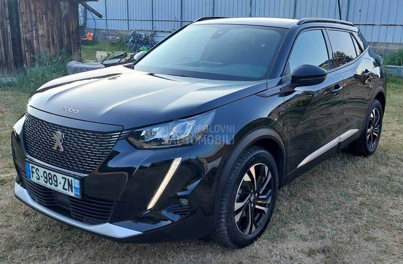 Peugeot 2008 1.2 ALLURE AUTO