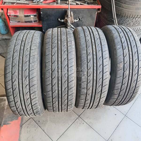 Ostalo 215/65 R16 Letnja
