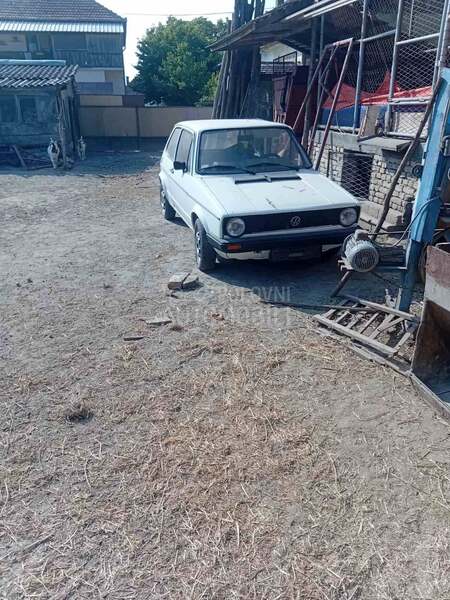 Volkswagen Golf 1 1.6d
