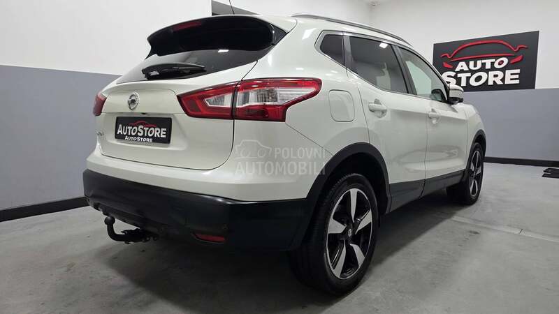 Nissan Qashqai 1.6 DIG-T N-connecta
