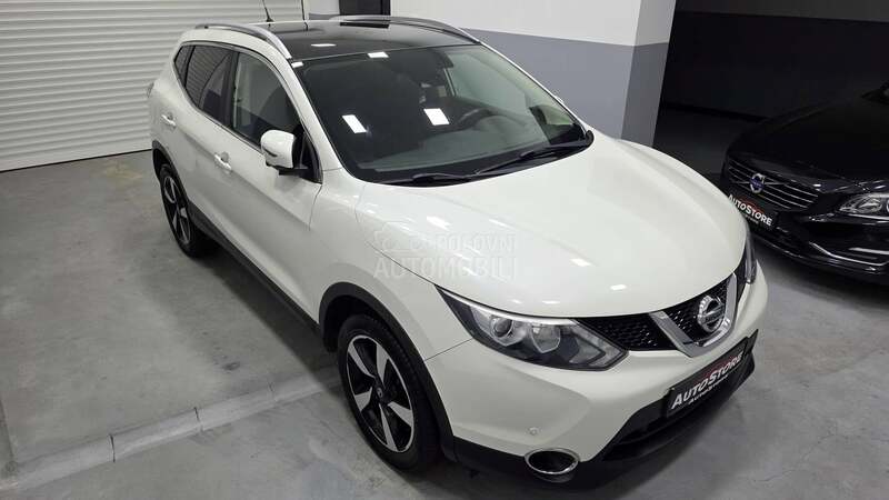 Nissan Qashqai 1.6 DIG-T N-connecta