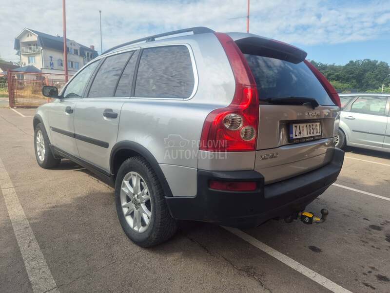Volvo XC90 