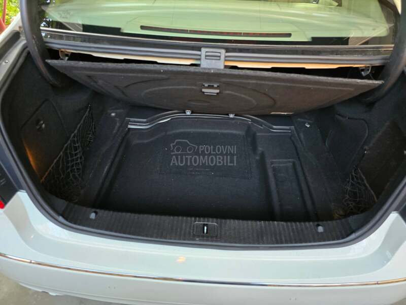 Mercedes Benz E 250 4matic