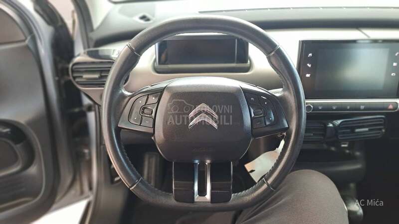 Citroen C4 Cactus 1.2PURE NAV ALIU LED